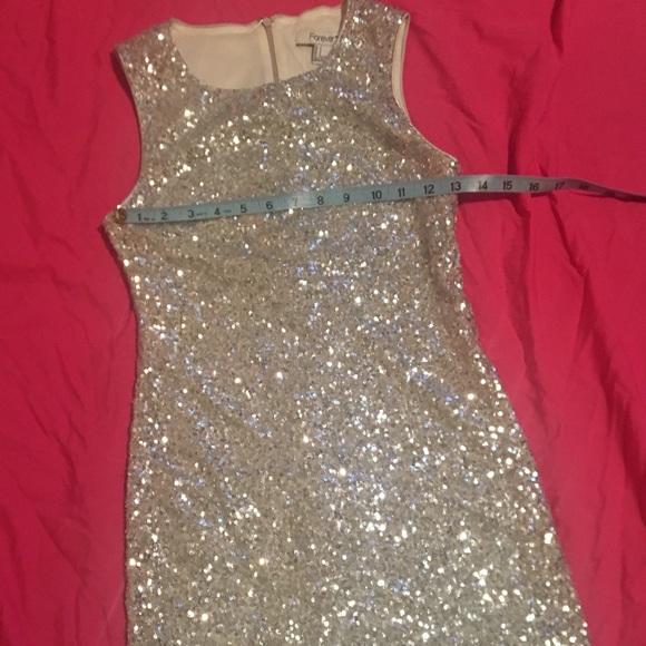 Glittering Silver Sequin Mini Dress! - Picture 2 of 8